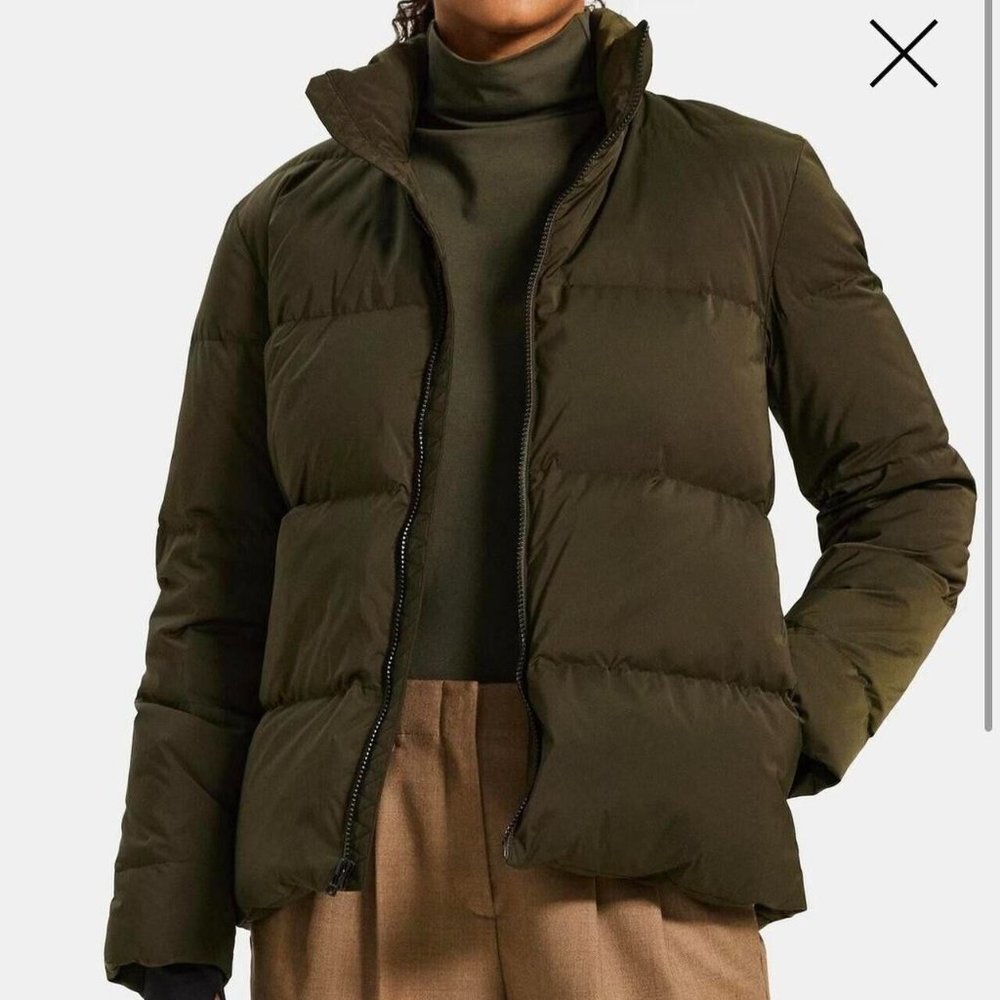 NWT Theory $425 Stand-Collar Puffer Coat in City Poly - color Rosemary